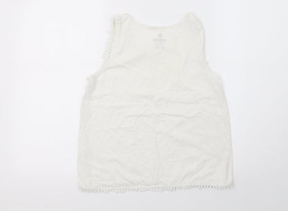 pepperts Girls White   Basic T-Shirt Size 10-11 Years