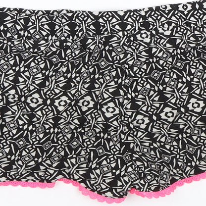 Primark Girls Black Argyle/Diamond  Sailor Shorts Size 8-9 Years
