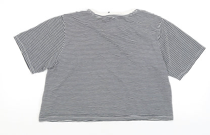 FOREVER 21 Womens Black Striped  Cropped T-Shirt Size S