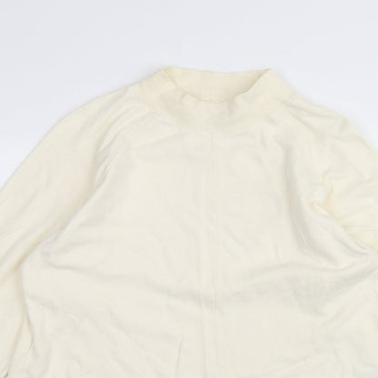 Slimma  Womens White   Basic T-Shirt Size M