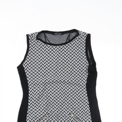 Select Womens Black Chevron  Mini  Size 12