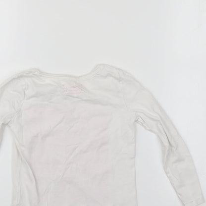 Primark Girls White   Pullover Jumper Size 4-5 Years