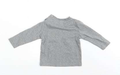 Preworn Boys Grey   Basic T-Shirt Size 12 Months  - Royal Baby