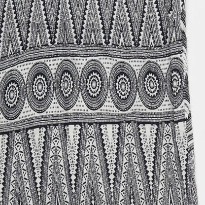 H&M Womens Black Geometric  Fit & Flare  Size 4