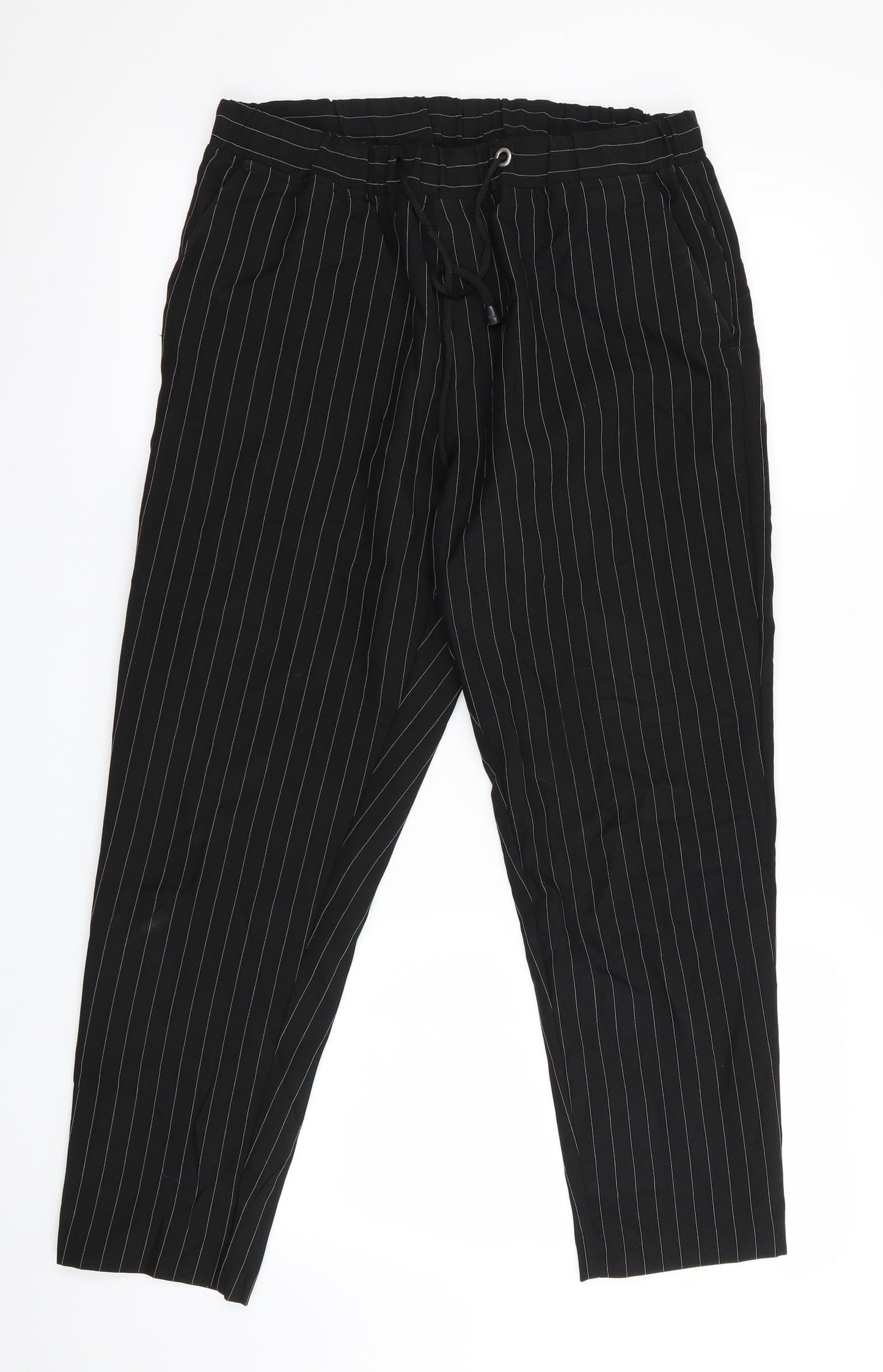 Womens UK Size M Boohoo Regular Fit Cropped Black Trousers