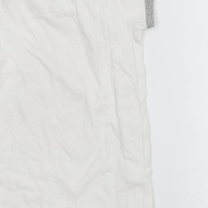 H&M Baby White Geometric Jersey Babygrow One-Piece Size 0-3 Months  - Winnie the Pooh