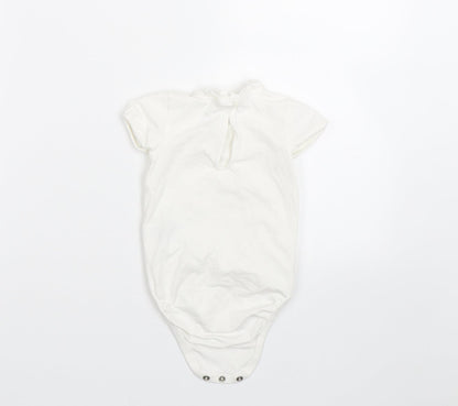 H&M Girls White   Babygrow One-Piece Size 6-9 Months