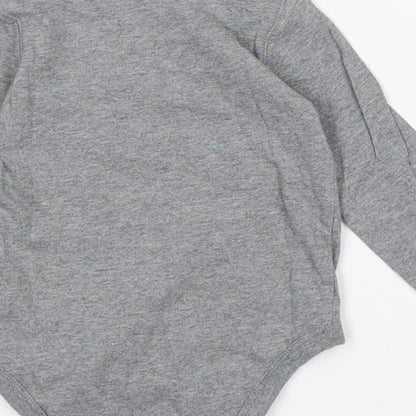 Gap Boys Grey   Babygrow One-Piece Size 12 Months