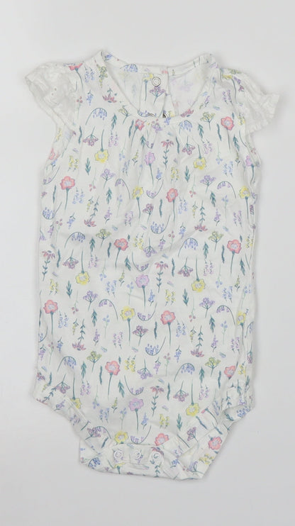 Matalan Girls White Floral  Babygrow One-Piece Size 0-3 Months