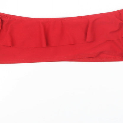 Womens UK Size 6 I SAW IT FIRST Red Cropped T-Shirt