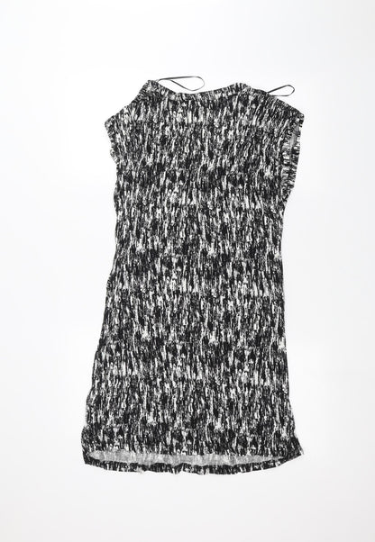 Womens UK Size 16 Peacocks Black Basic T-Shirt