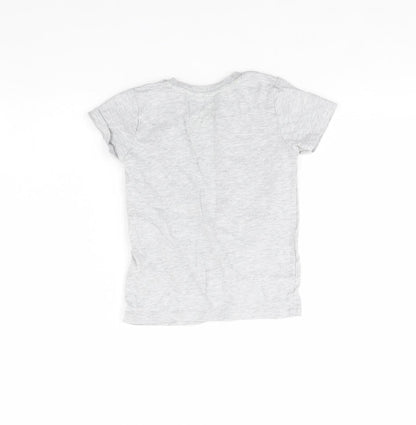 Preworn Boys Grey   Basic T-Shirt Size 4 Years  - Football