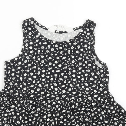 H&M Girls Black Floral  Skater Dress  Size 2 Years
