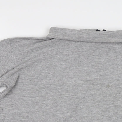 Womens UK Size S Isle Grey Basic T-Shirt