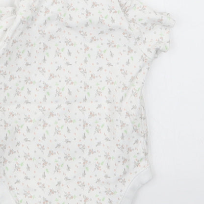 F&F Baby White Geometric  Babygrow One-Piece Size 3-6 Months