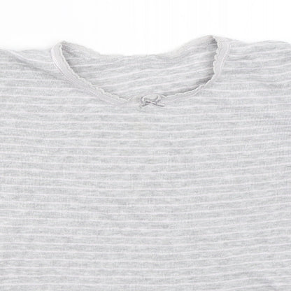 Primark Girls Grey   Basic T-Shirt Size 5-6 Years
