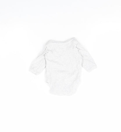 Primark Baby Grey   Babygrow One-Piece Size 0-3 Months