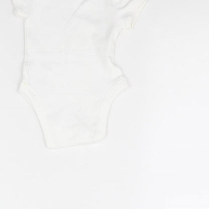 George Baby White   Babygrow One-Piece Size 0-3 Months