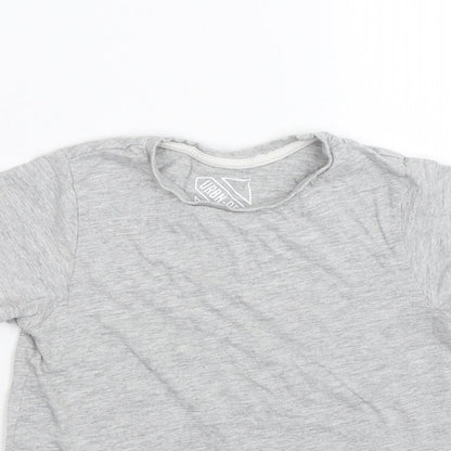 Matalan Boys Grey   Basic T-Shirt Size 7 Years