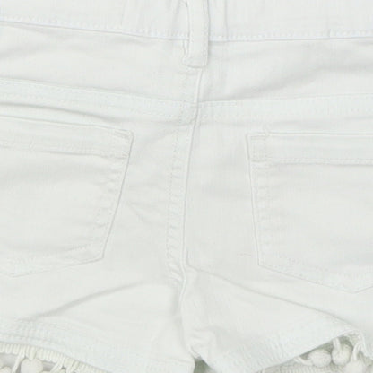 Denim Co Girls White  Denim Cut-Off Shorts Size 5-6 Years - Pom Pom