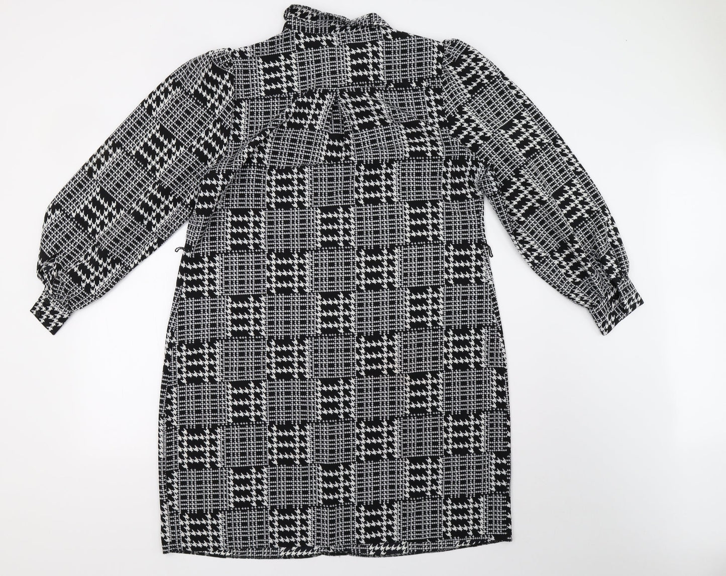 Matalan Womens Black Geometric  A-Line  Size 16  - 42