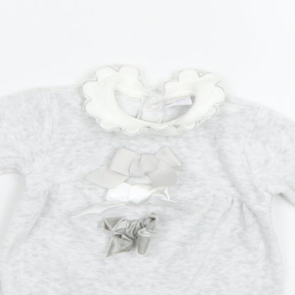 Cutie Pie Baby Grey   Babygrow One-Piece Size Newborn