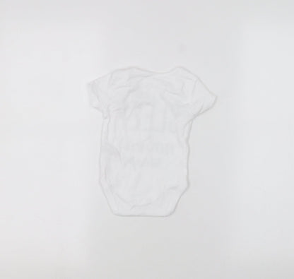 Pep&Co Baby White   Basic T-Shirt Size 0-3 Months