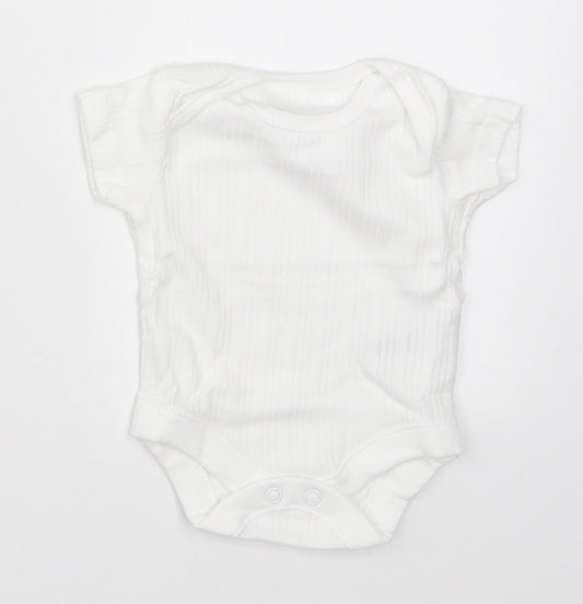 Nutmeg Baby White Striped  Babygrow One-Piece Size Newborn