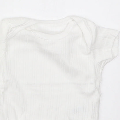 Nutmeg Baby White Striped  Babygrow One-Piece Size Newborn