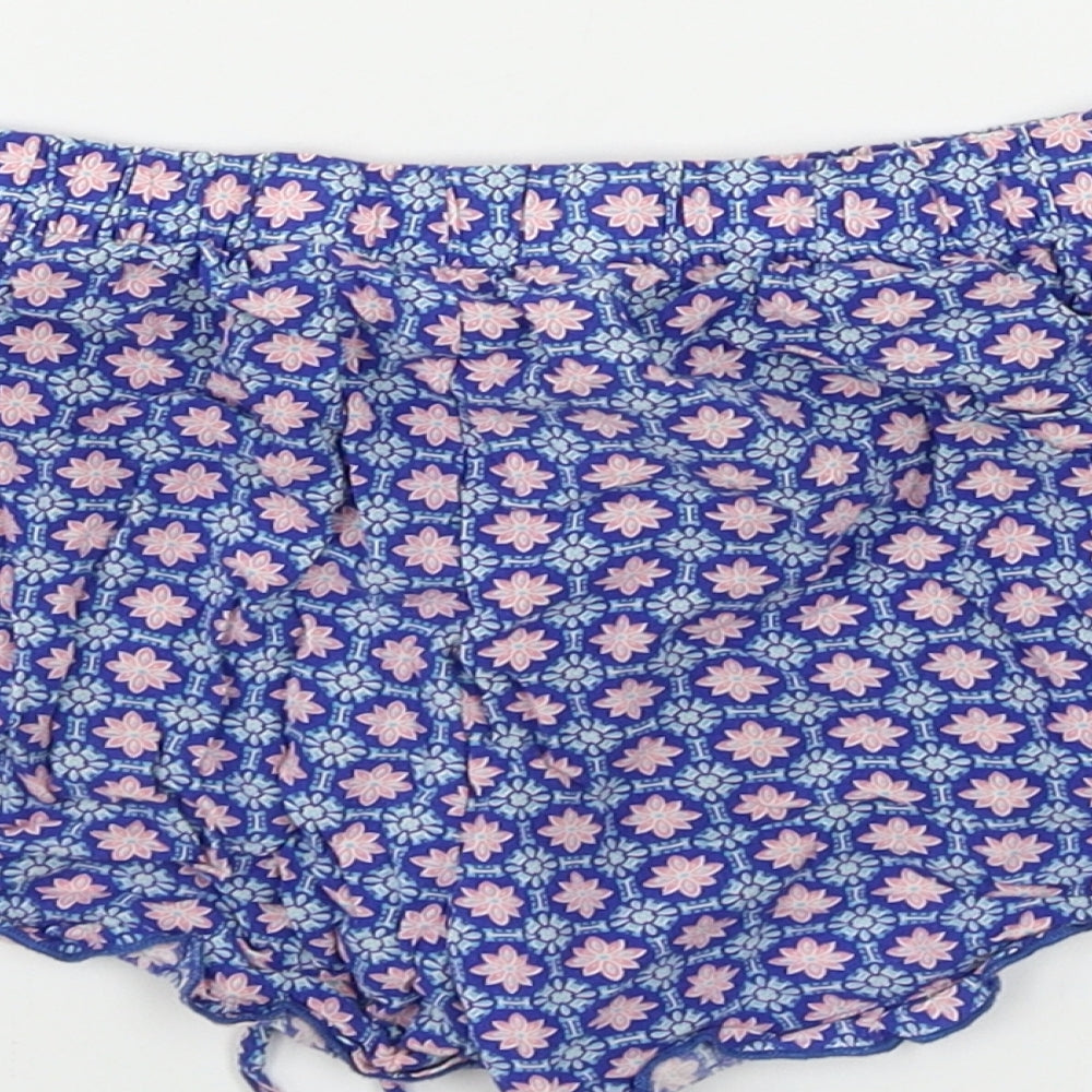 Womens UK Size S love to lounge Regular Fit Cut-Off Shorts