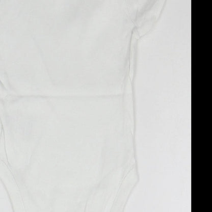 F&F Baby White   Babygrow One-Piece Size 6-9 Months