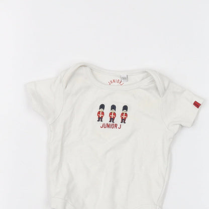 Junior J Baby White   Babygrow One-Piece Size 3-6 Months
