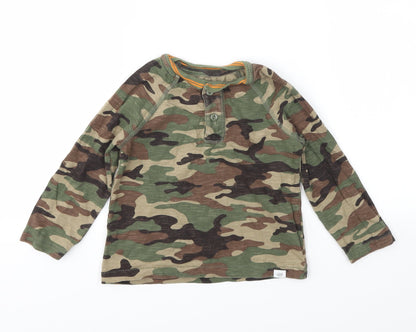 Gap Boys Green Camouflage  Basic T-Shirt Size 3 Years