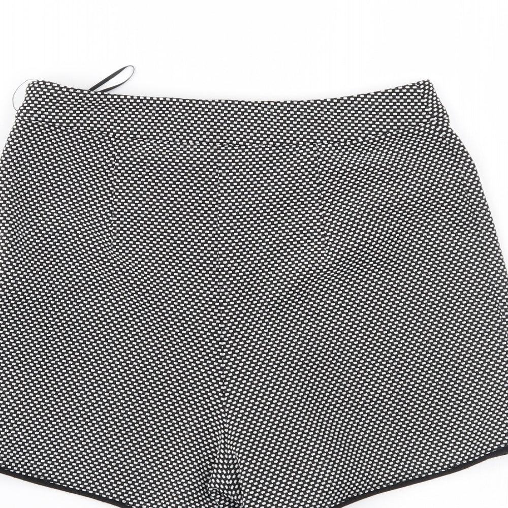 Lipsy Womens Black Polka Dot  Hot Pants Shorts Size 8