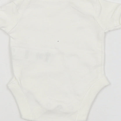 F&F Baby White   Babygrow One-Piece Size 0-3 Months