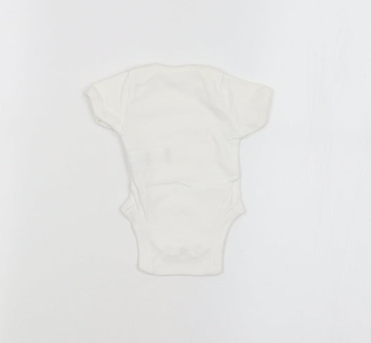 F&F Baby White   Babygrow One-Piece Size 0-3 Months