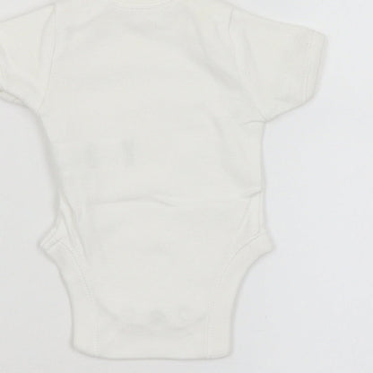 F&F Baby White   Babygrow One-Piece Size 0-3 Months