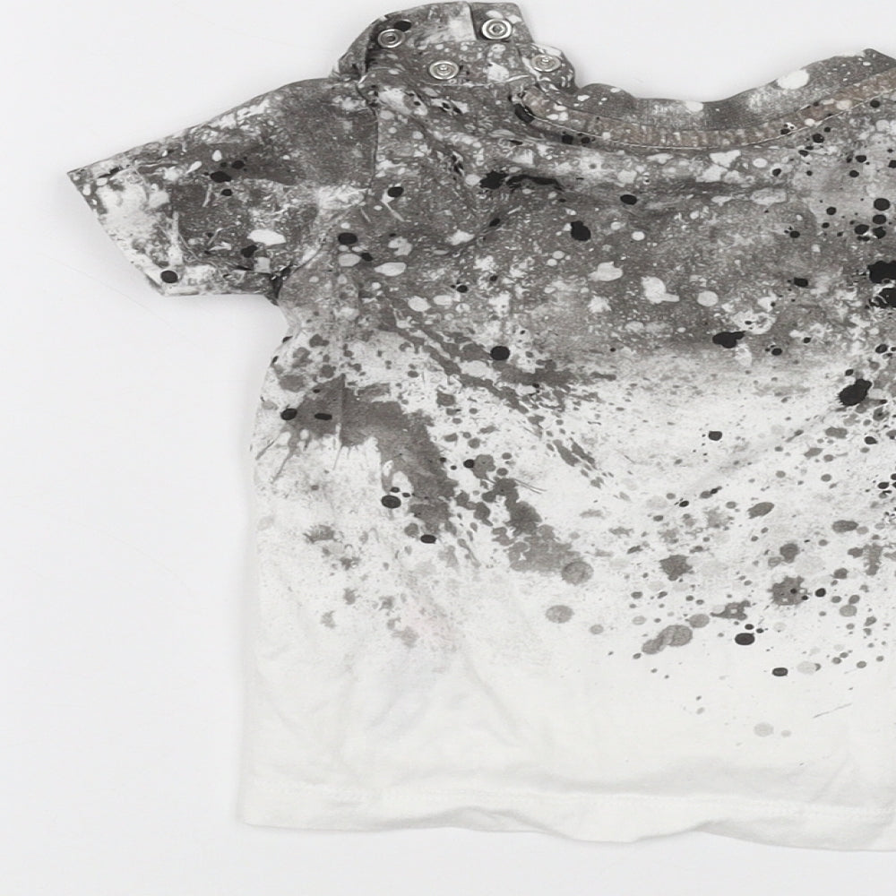 Primark Baby White   Basic T-Shirt Size 6-9 Months