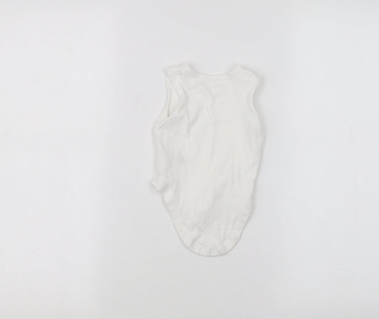 Nutmeg Baby White   Babygrow One-Piece Size 3-6 Months