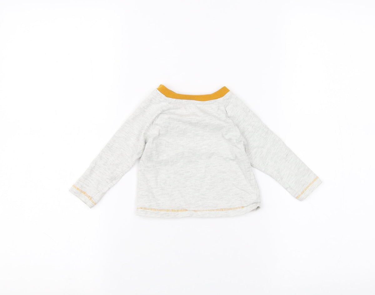 Primark Baby Grey   Basic T-Shirt Size 6-9 Months