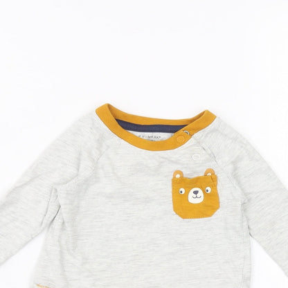 Primark Baby Grey   Basic T-Shirt Size 6-9 Months