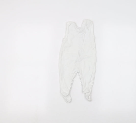 Gamex Baby White   Coverall One-Piece Size 6-9 Months