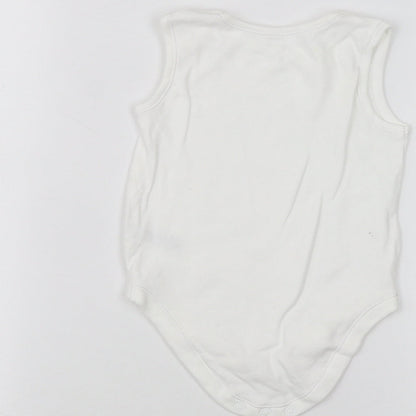 Nutmeg Baby White   Babygrow One-Piece Size 12-18 Months