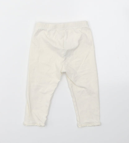 Gap Baby Ivory   Capri Leggings Size 12-18 Months