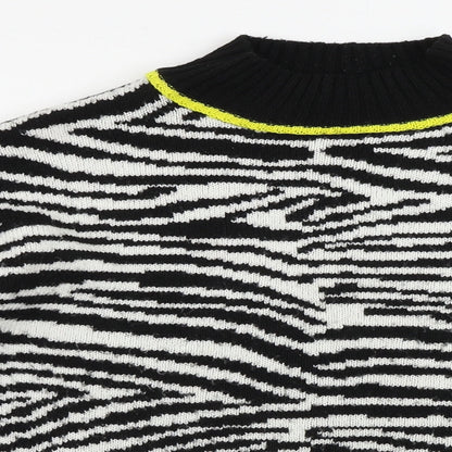 Primark  Womens White Animal Print  Pullover Jumper Size XS