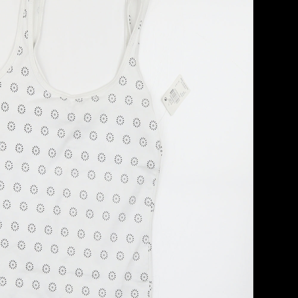 Atmosphere Womens White Geometric  Basic T-Shirt Size 6