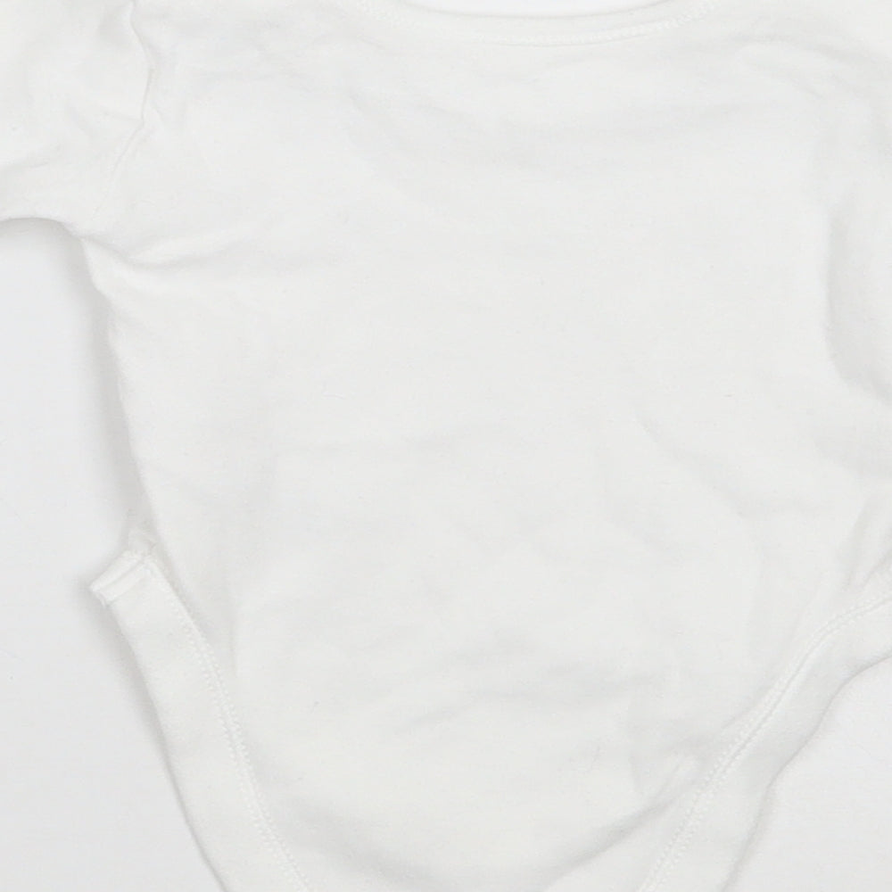 George Baby White   Babygrow One-Piece Size 0-3 Months