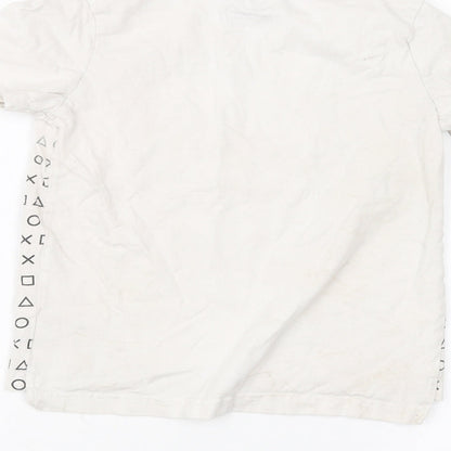 Fashion Boys White   Basic T-Shirt Size 6-7 Years  - PlayStation