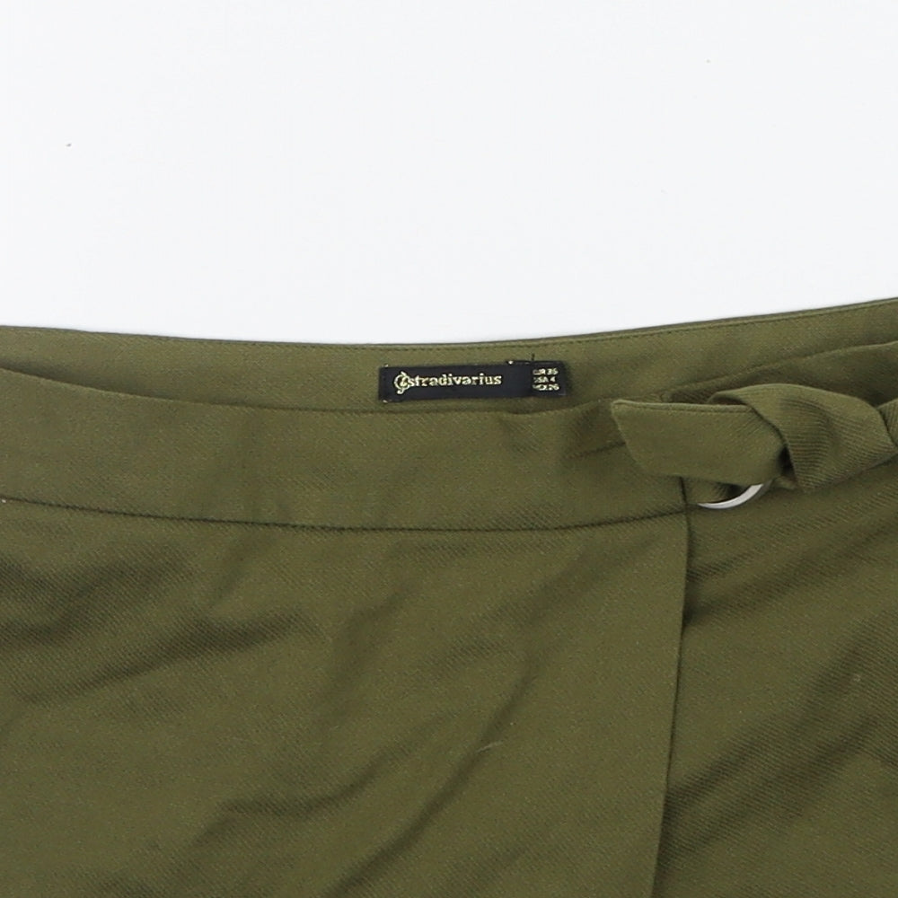 Stradivarius  Womens Green   Sweat Shorts Size 8