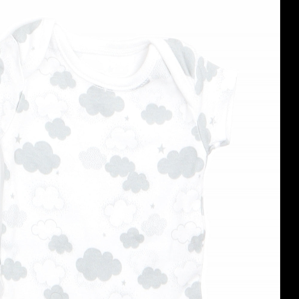 Nutmeg Boys Grey Geometric  Romper One-Piece Size Newborn  - Cloud Print